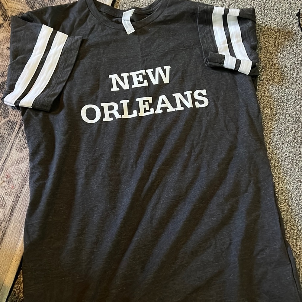 Women’s New Orleans Saints Shirt